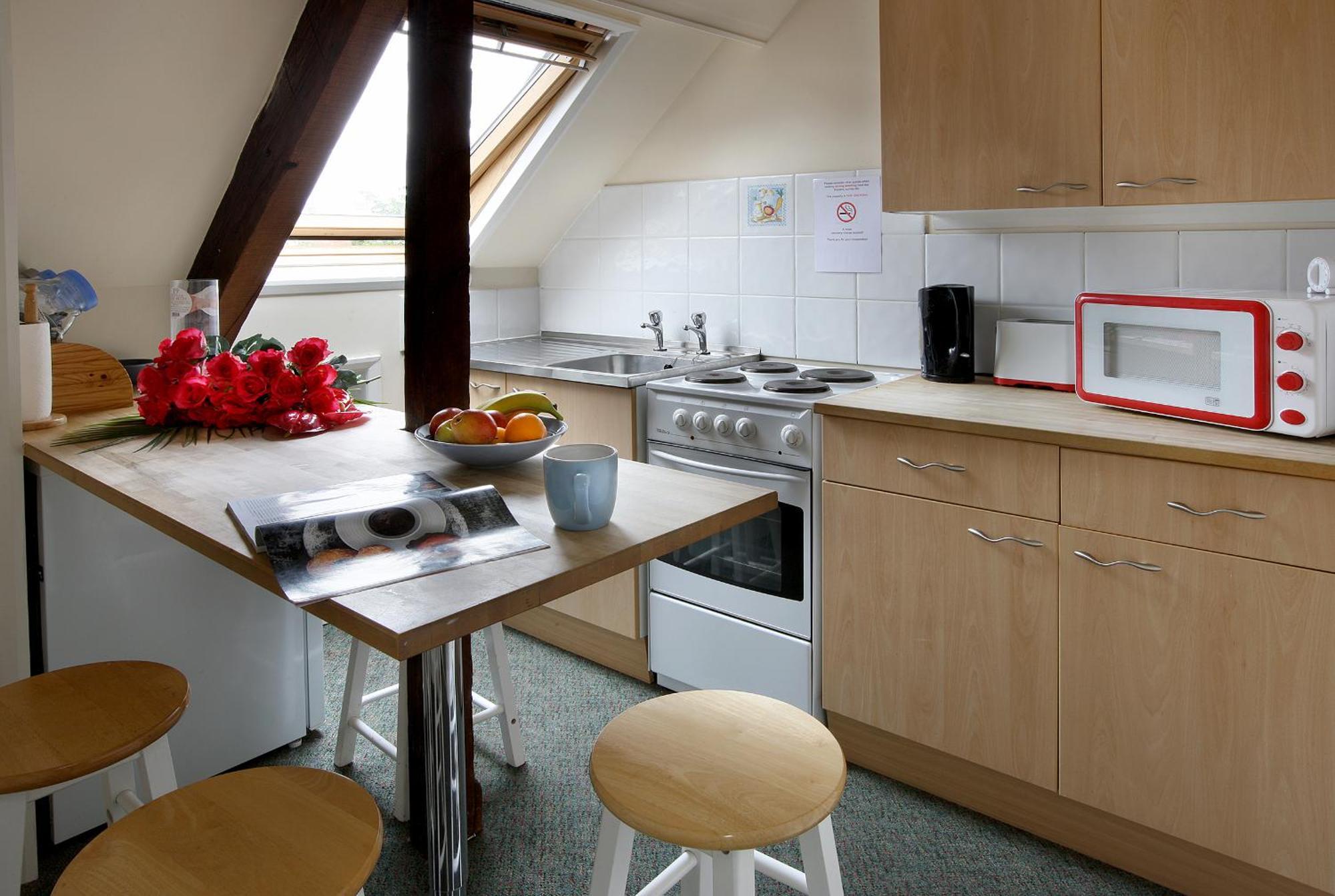 Discovery Accommodation Whitby Exterior foto