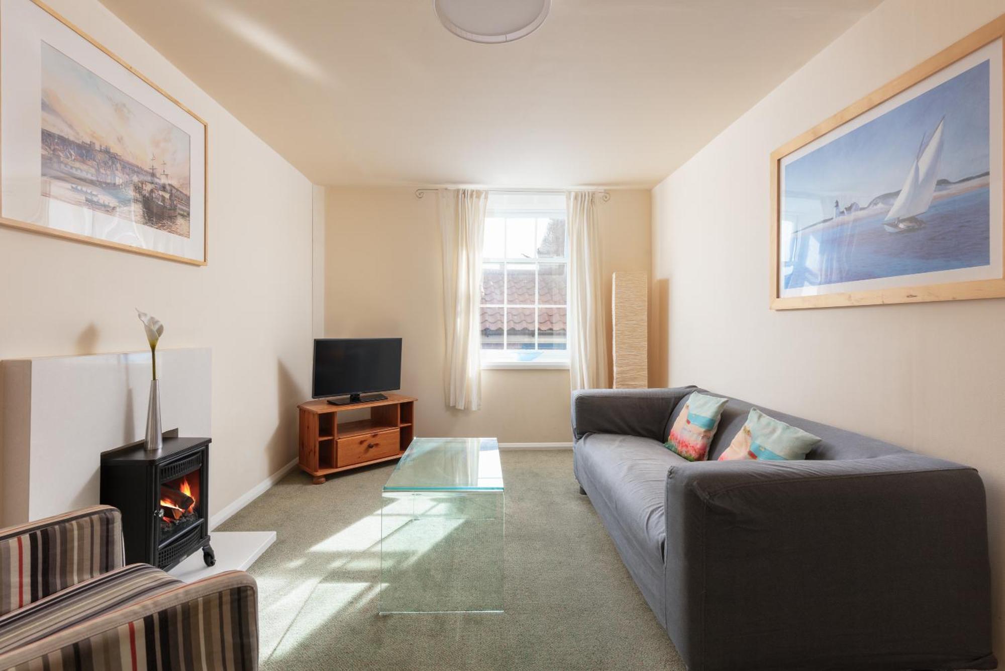 Discovery Accommodation Whitby Exterior foto